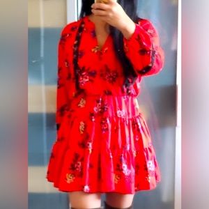 Giani Bini MIDI dress. A Perfect dress for all seasons. J Almost new. Very lovey